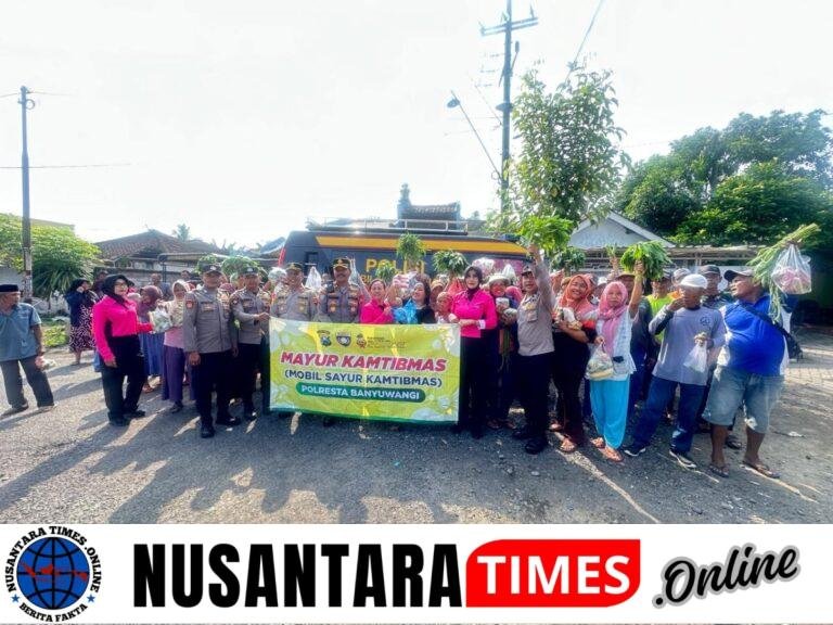 Polresta Banyuwangi Gelar Mayur Kamtibmas dengan Bagikan Sayur Segar Kepada Masyarkat